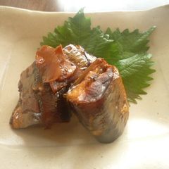 A picture of Pacific Saury Ginger Simmered in a Pressure Cooker.