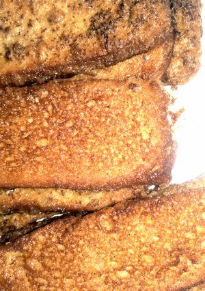 A picture of French toast sticks.