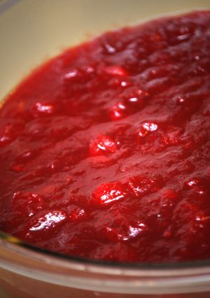 A picture of Thanksgiving Cranberry Sauce.