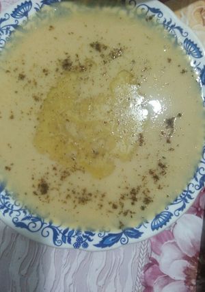 صورة لوصفة البصرة بالفول والثومة و الزيت البلدية