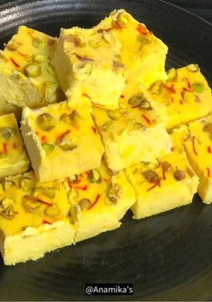 A picture of Kolkata Special: Bhapa Aam-Sandesh/Mango Ice Cream Sandesh.
