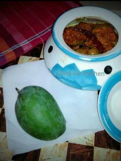 আমের টক ঝাল আচার(amer tok jhal achar recipe in bengali) রেসিপির প্রধান ছবি