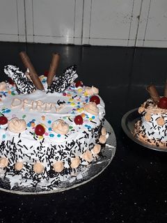 चॉकलेट केक (Chocolate Cake recipe in Hindi) रेसिपी मुख्य फोटो