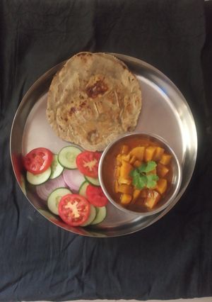 બાજરી ની રોટલી રેસીપી મુખ્ય ફોટો