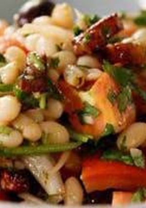 A picture of Bean salad.