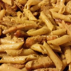 Pasta Pesto Chicken A picture of Pasta Pesto Chicken.