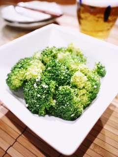 A picture of Broccoli with Shio-Koji and Lemon.