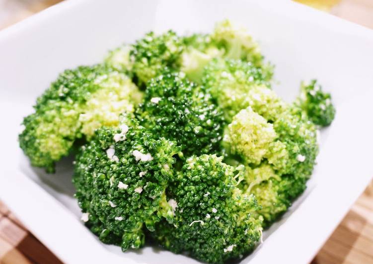 How to Make Perfect Broccoli with Shio-Koji and Lemon