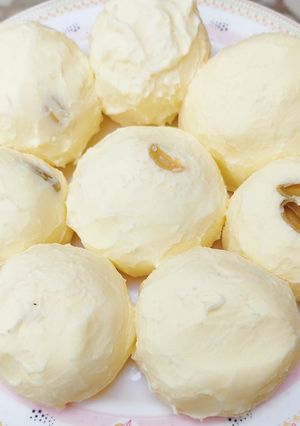 A picture of Homemade Butter & Desi Ghee🧈.