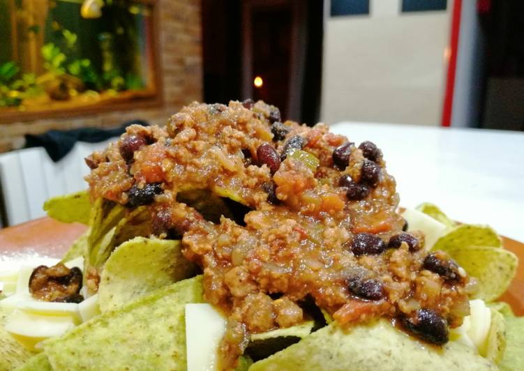 Chili de carne con cerveza coronita