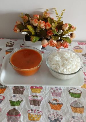 A picture of Tomato saar/ tomato curry.