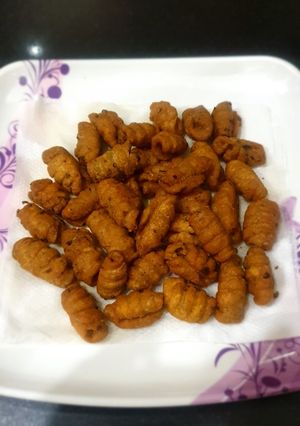 A picture of Suji Snacks.