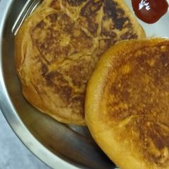 A picture of Kulcha.