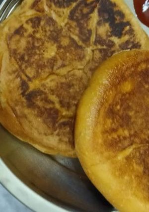 A picture of Kulcha.