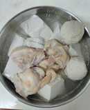 豆腐貢丸雞腿湯