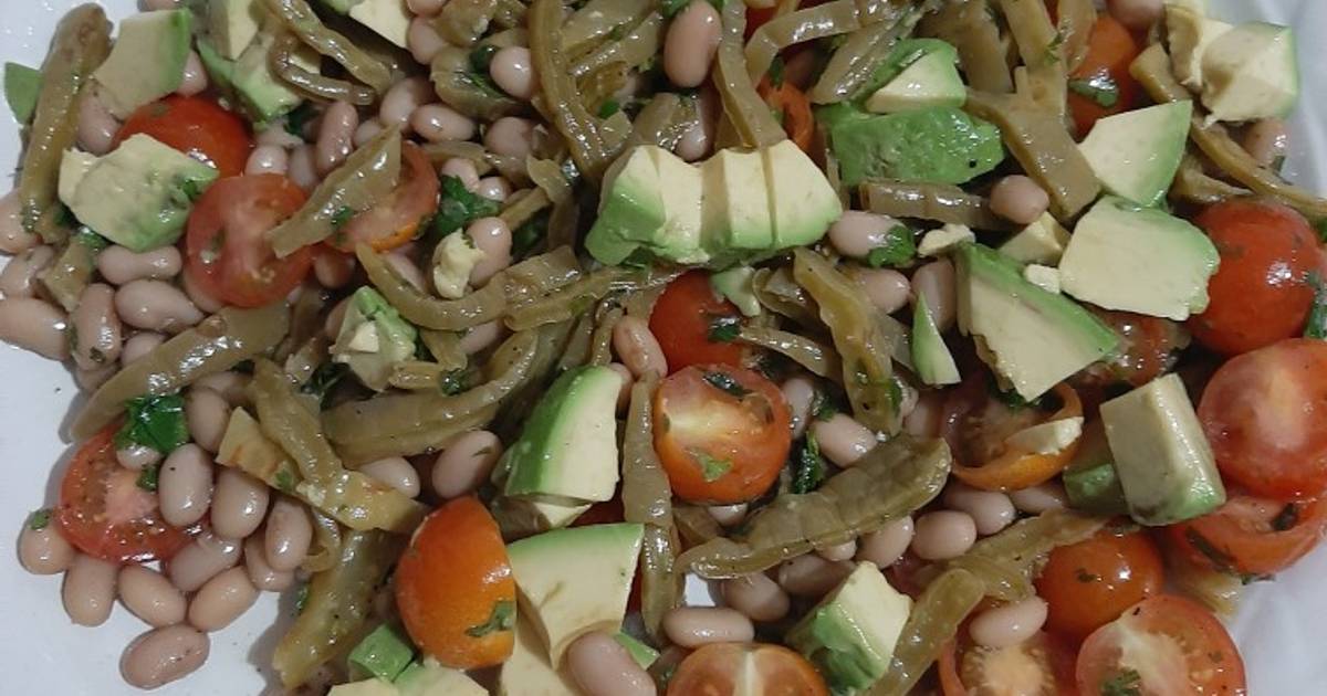 Ensalada de nopal y frijoles Receta