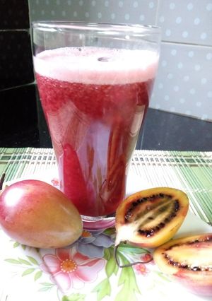 A picture of Tree Tomato Juice.