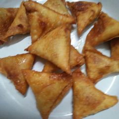 A picture of Beef samose😃😃.
