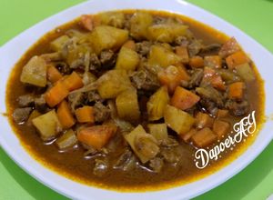 Foto resep Curry / Kare Daging Sapi, Wortel & Kentang Super Praktis