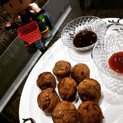 A picture of Chana dal Vada.