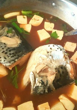 Foto resep Sop Tomyam Kepala Salmon @ketopad_cp_anekasup