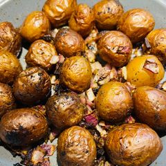 A picture of Air Fryer Baked Baby Potatoes.