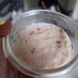 Cemilan Mpasi : Puding strawberry dengan tambahan biskuit