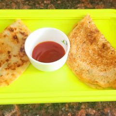 A picture of Lauki bhopala uttapam.