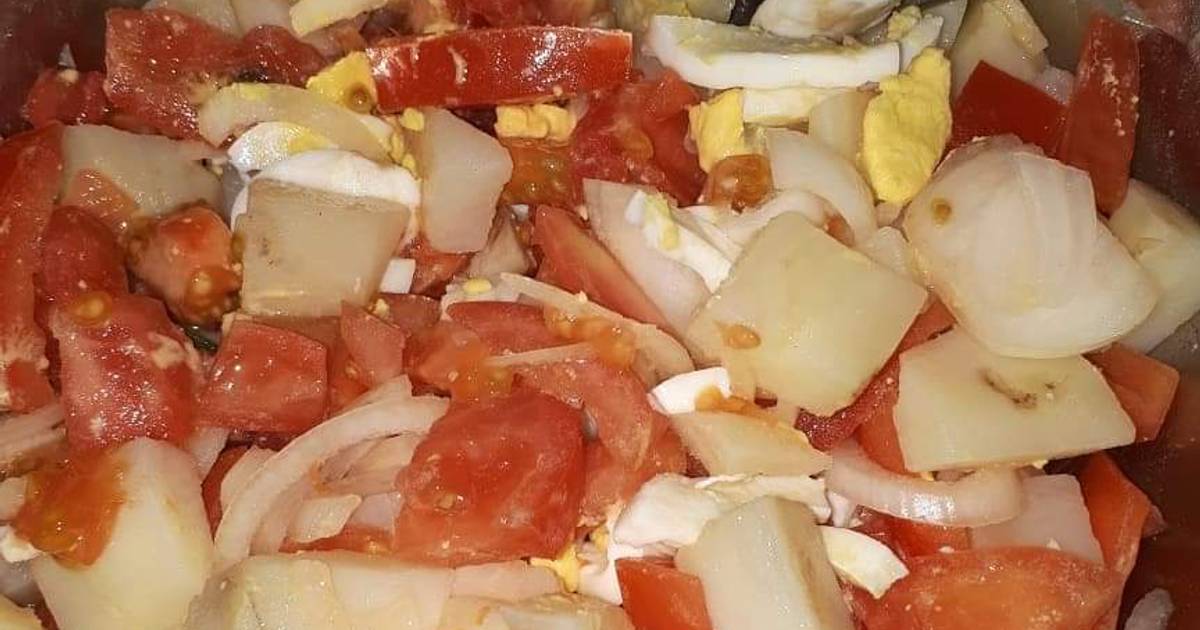 Ensalada De Papa, Huevo Y Tomate Receta De LA COLO BARBIE 😎- Cookpad