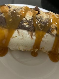 صورة لوصفة آيس كريم بالشوكولاته والفانيلا