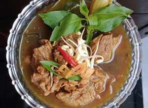Foto resep Rawon daging Sapi* (dengan bumbu instan Indofood)