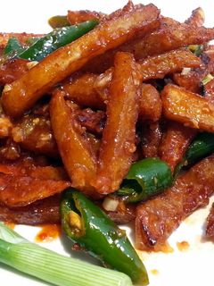 A picture of Sweet And Spicy French Fries.