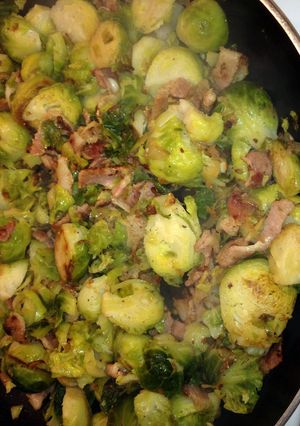 A picture of Bacon Brussel Sprouts.