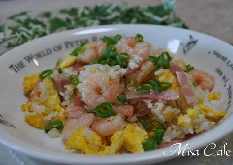 Recipe of Homemade Chinese 5-Spice Powder Scented Shrimp Fried Rice