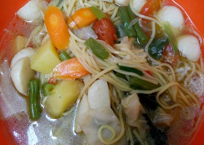 Sayur sop mie