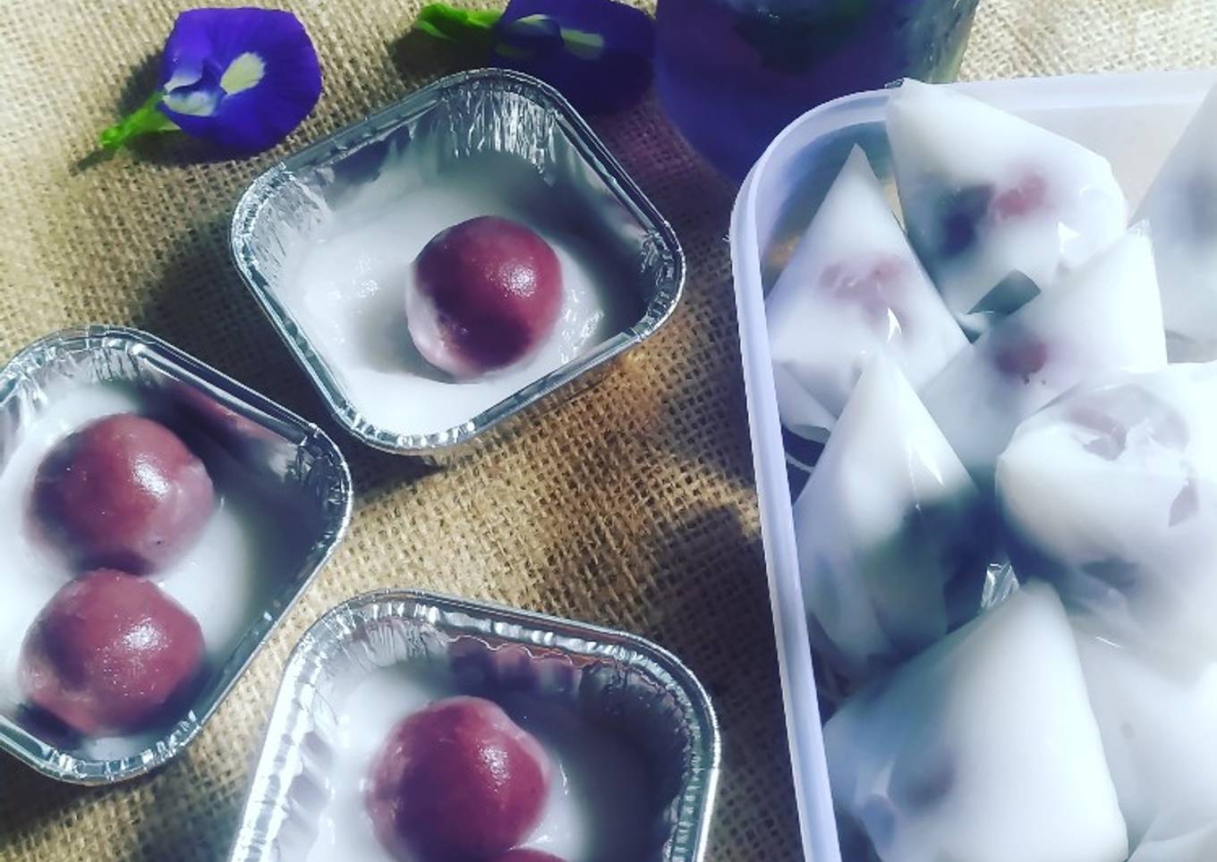 Kue putri mandi ubi ungu