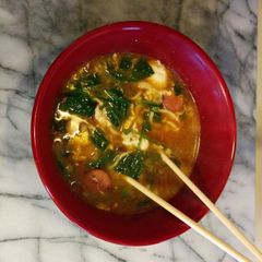 A picture of Ramen noodle soup.