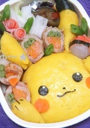 A picture of Character Bento Pikachu Omu-rice Bento.