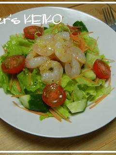 A picture of Garlic Dressing.