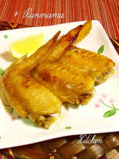 A picture of Lightly flavored Teriyaki Chicken Wings.