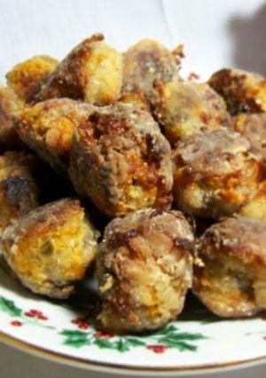 A picture of Sausage cheese Balls.
