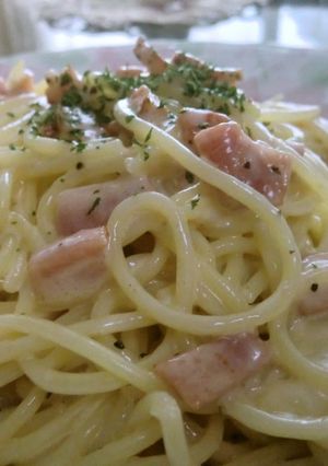 A picture of Sublime Pasta with Garlic, Bacon and Heavy Cream.
