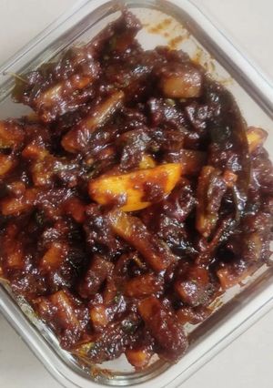 A picture of Bitter gourd pickle.