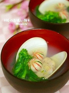 A picture of Clear Hamaguri Clam Soup For Girls' Day Festival.