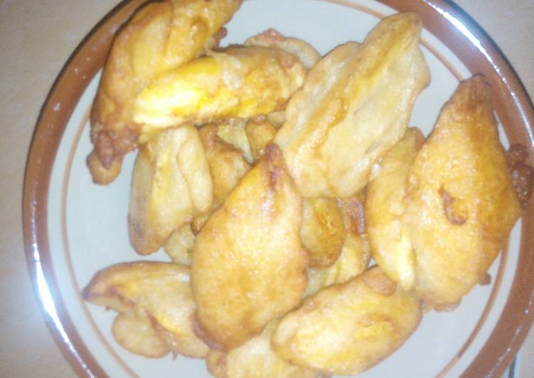 Pisang goreng tanduk