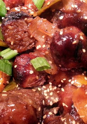 A picture of Sausage and Peppers.