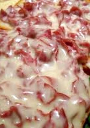 A picture of Dried Beef Gravy.
