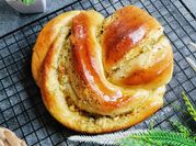 Gambar no knead garlic bread