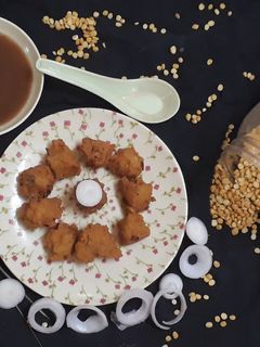 ચણા દાળ ના પકોડા (Chana Dal Pakoda Recipe In Gujarati) રેસીપી મુખ્ય ફોટો