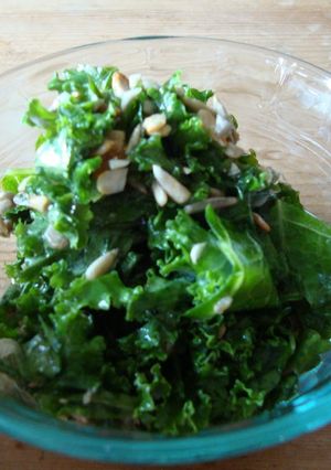 A picture of Fresh Kale Salad.